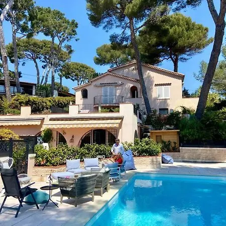 Cap With Sauna And Swimming Pool