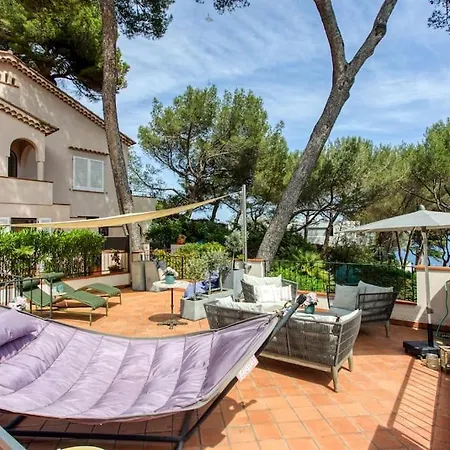Cap With Sauna And Swimming Pool Appartement